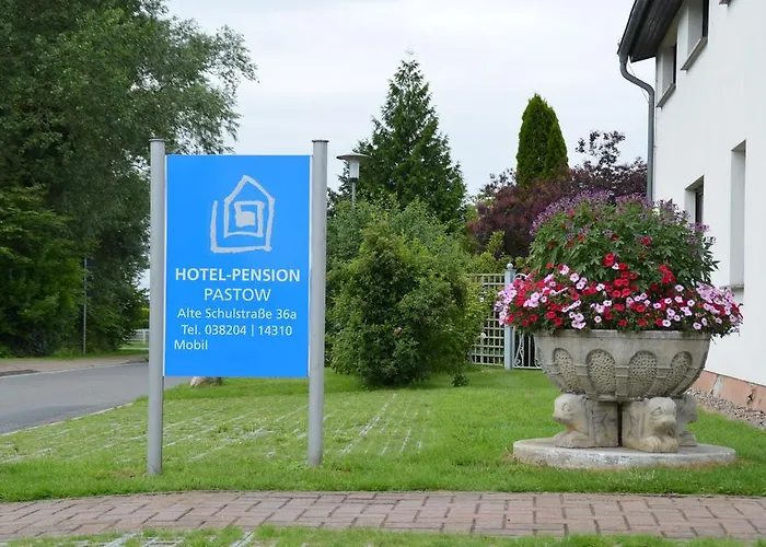 Hotel-Pension Pastow Garni